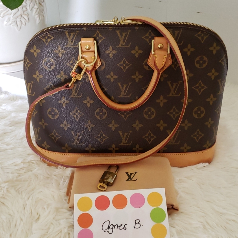 Louis Vuitton Alma with strap, lock & key, dustbag